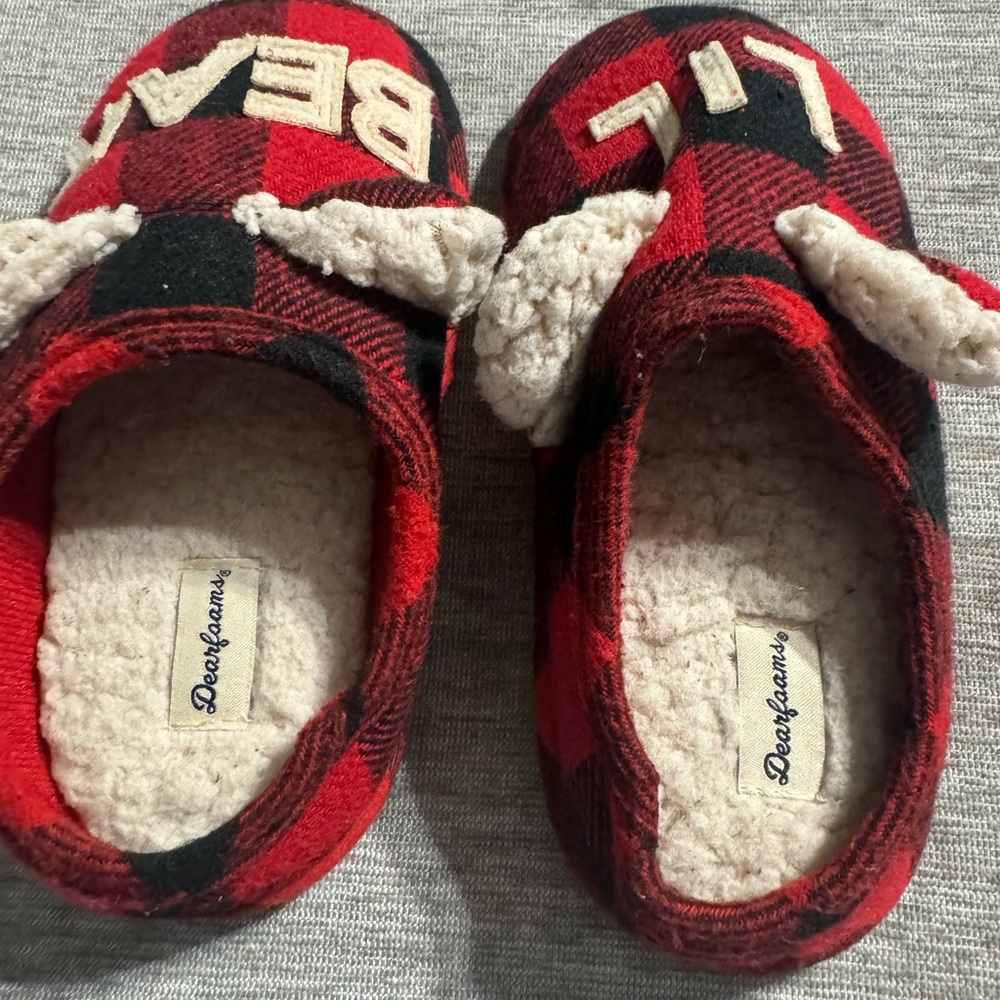Dearfoams Kids Buffalo Plaid Sherpa Slippers | Bear & Lil Bear - Picture 2 of 3